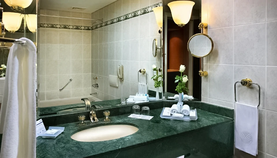 هتل موون پیک گرند البوستان دبی